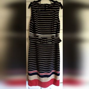 Sleeveless striped dress with belt
